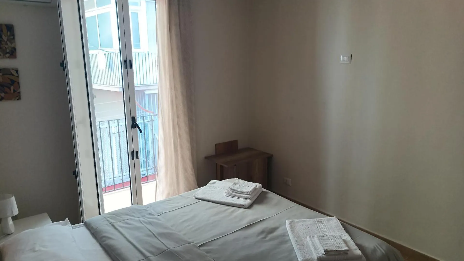 Apartamento Samar Bari 0*,  Italia